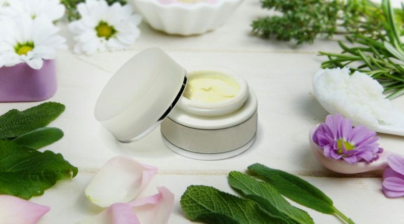 Eco Cosmetics: Натуральна Краса Обличчя у Sephora Online на Profumo